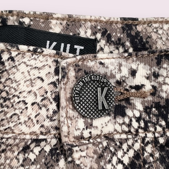 Kut from the Kloth Gidget High Rise Raw Hem Snakeprint Shorts - Picture 3 of 5